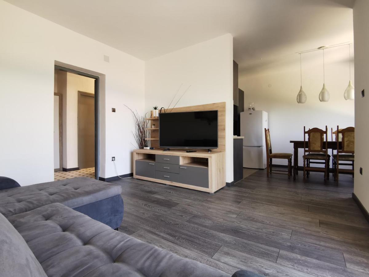 DeeDee Apartment Senj  Buitenkant foto