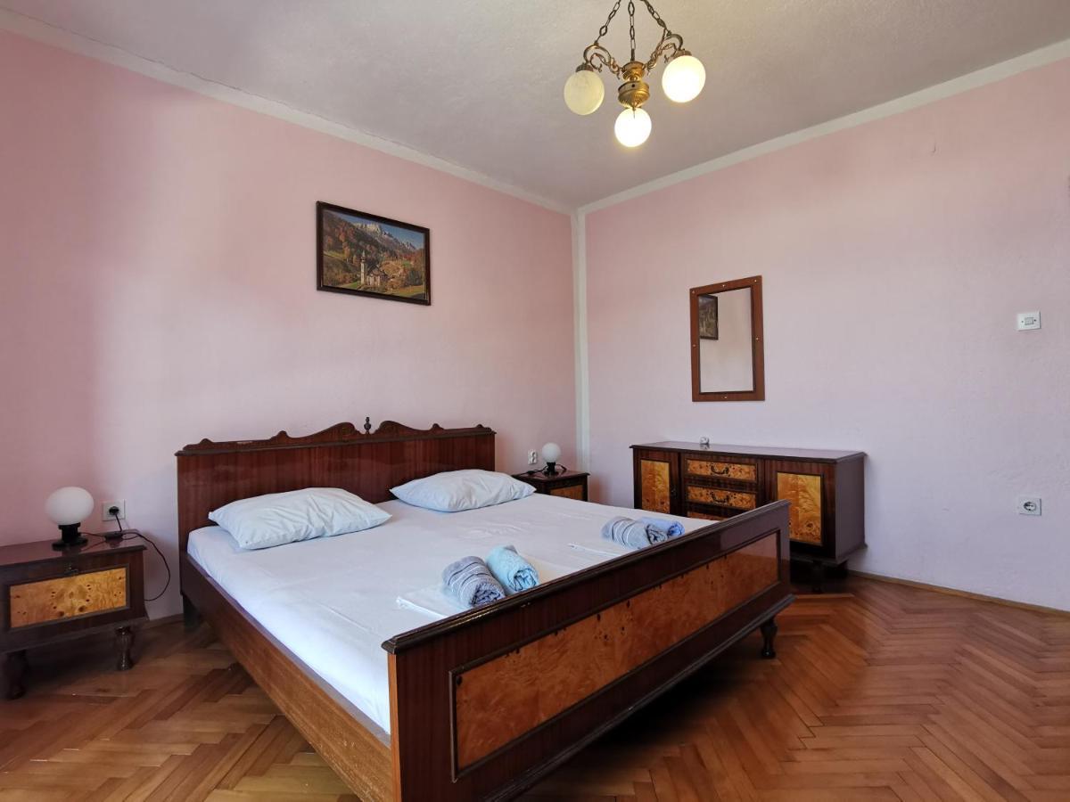 DeeDee Apartment Senj  Buitenkant foto