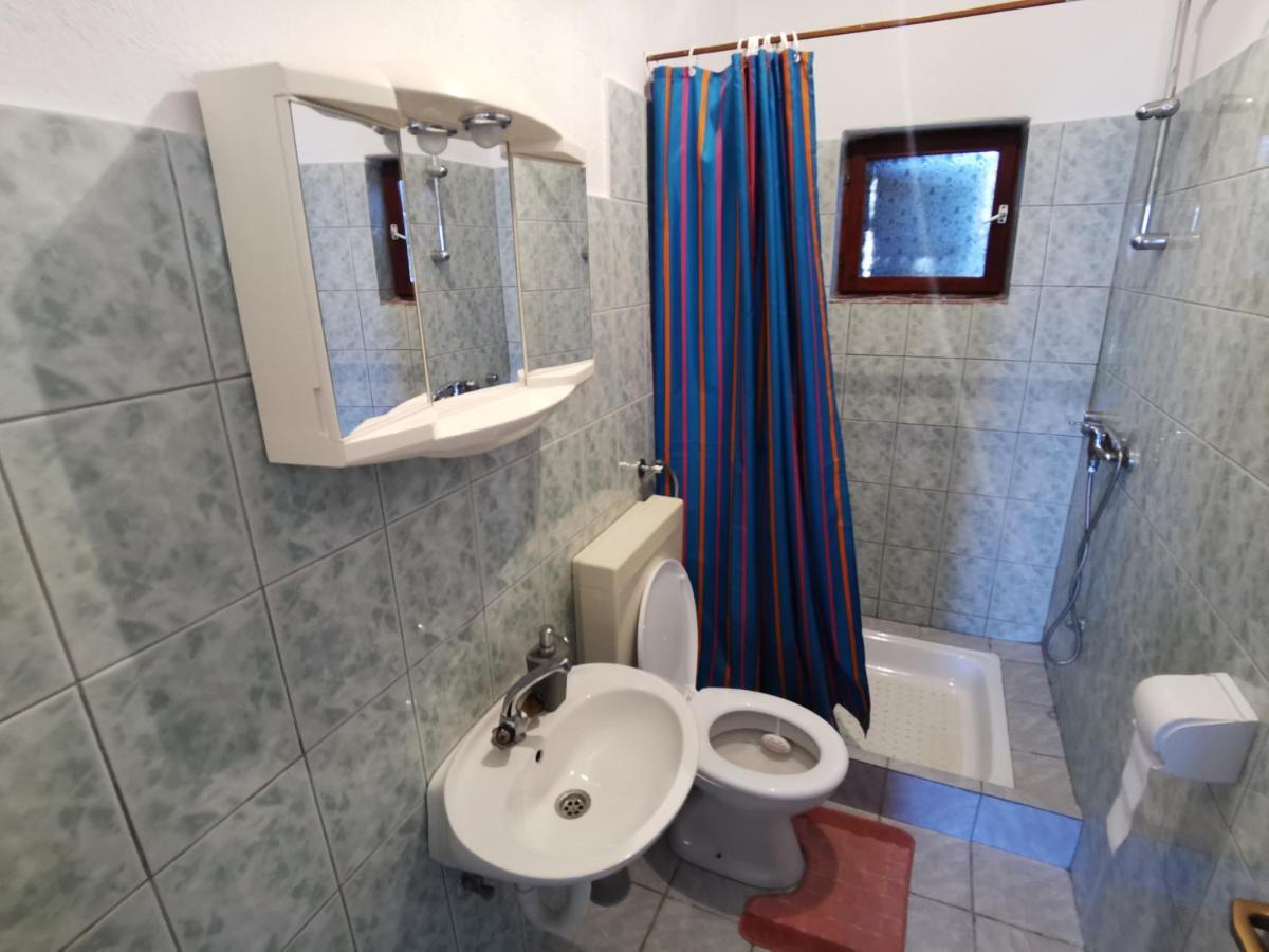 DeeDee Apartment Senj  Buitenkant foto